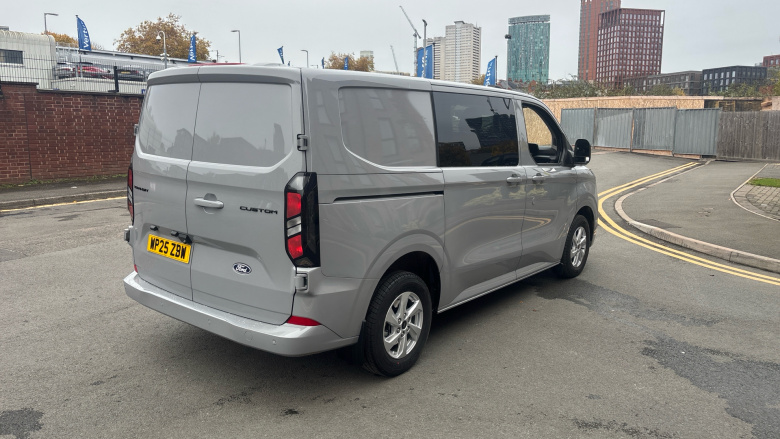 Ford Transit Custom 320 L1 Diesel Fwd 2.0 EcoBlue 136ps H1 Double Cab Van Limited Auto